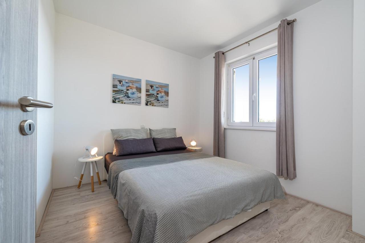 House Of Dalmatia Apartman Pakoštane Kültér fotó