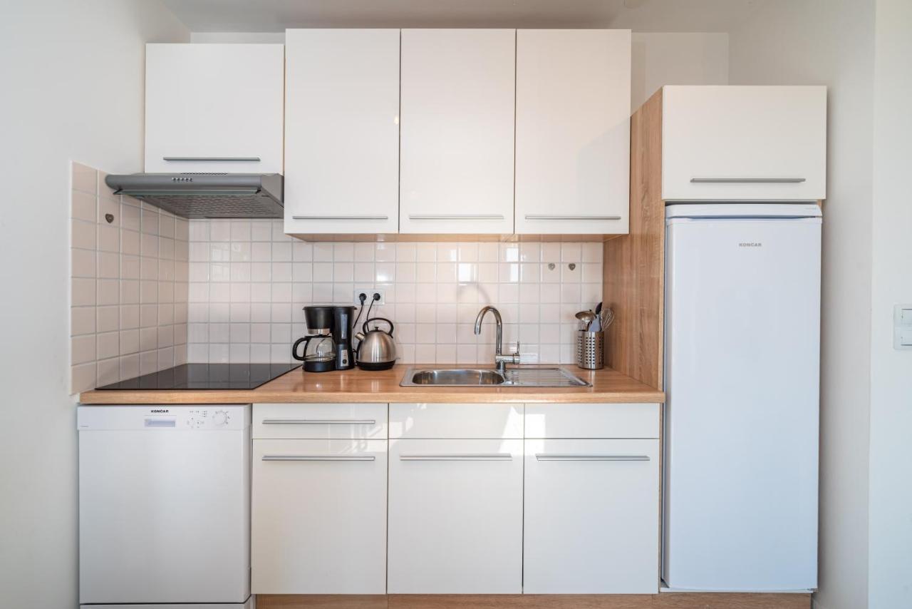 House Of Dalmatia Apartman Pakoštane Kültér fotó