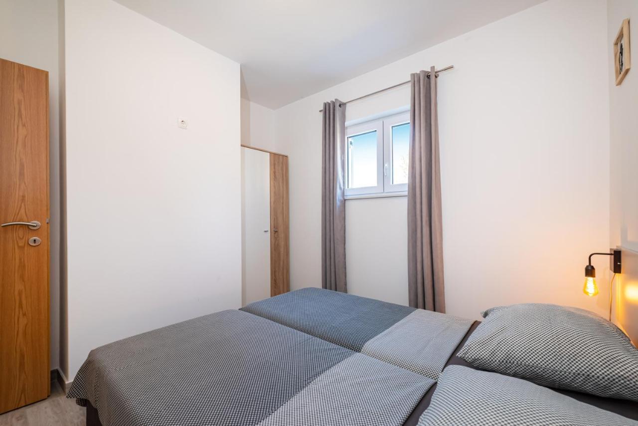 House Of Dalmatia Apartman Pakoštane Kültér fotó