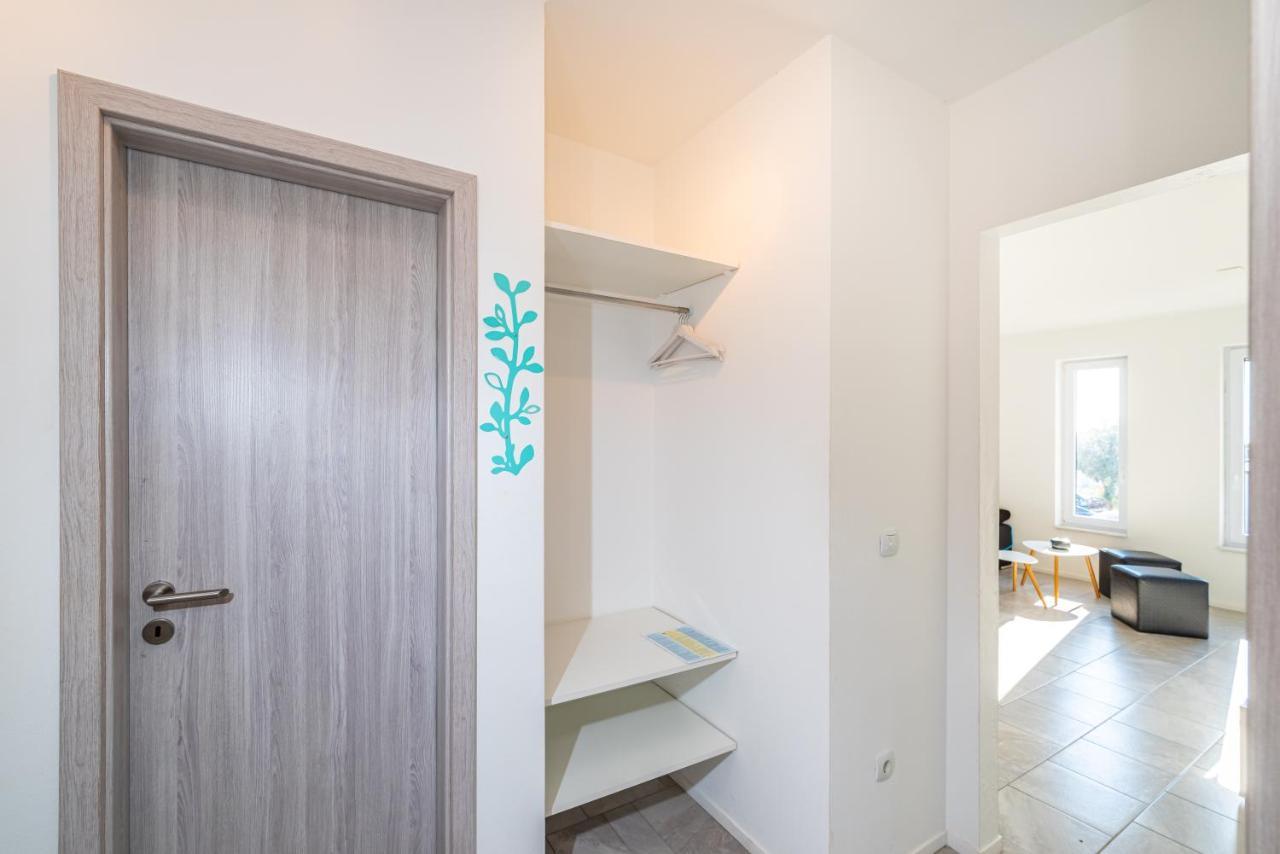 House Of Dalmatia Apartman Pakoštane Kültér fotó