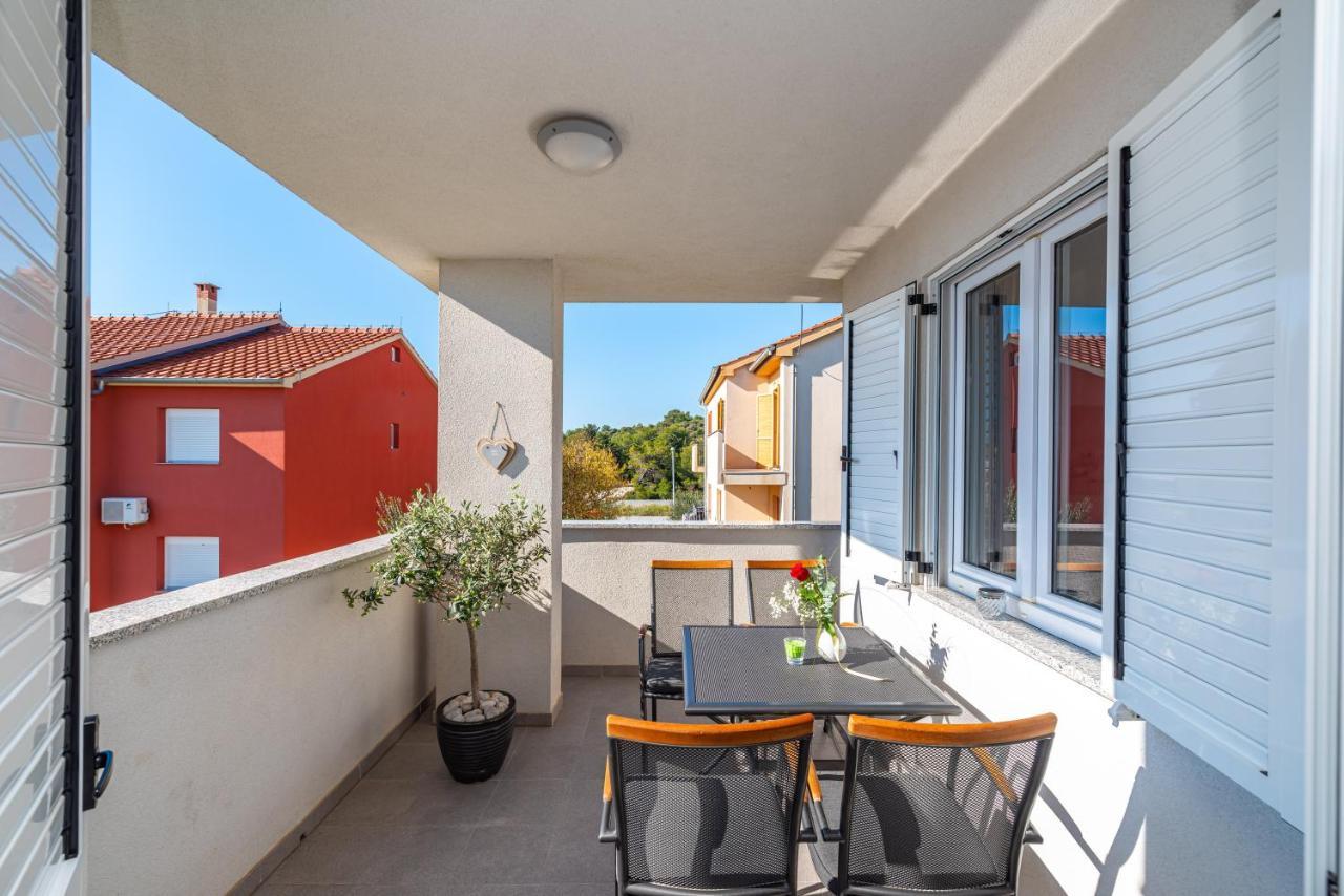 House Of Dalmatia Apartman Pakoštane Kültér fotó