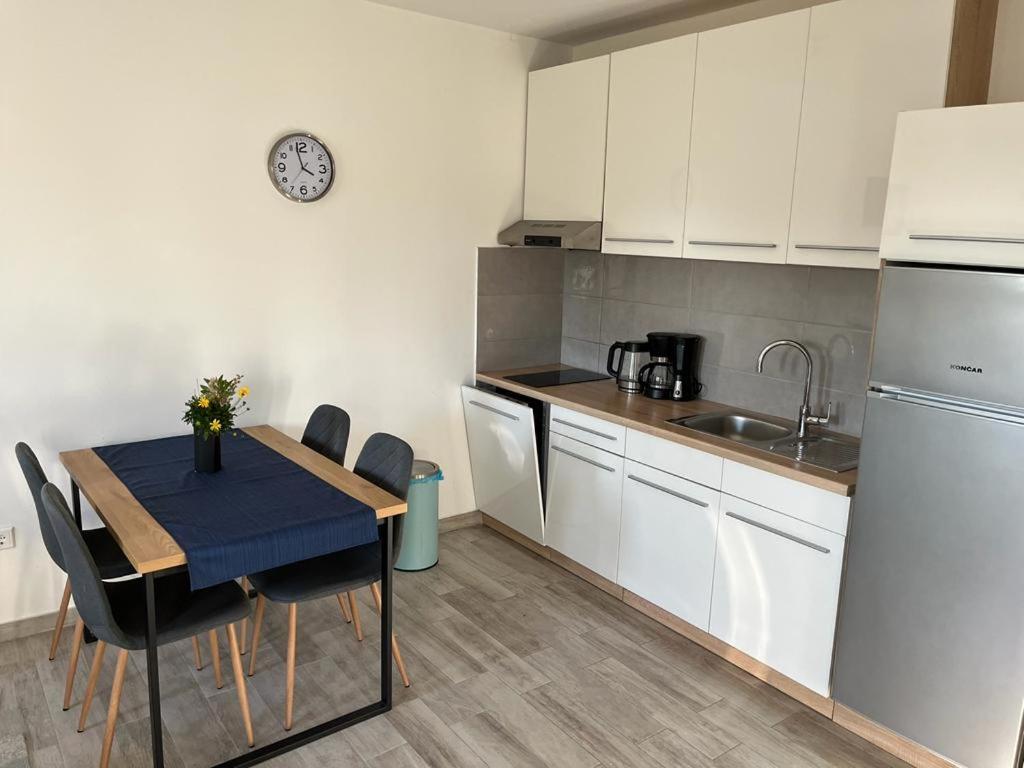 House Of Dalmatia Apartman Pakoštane Kültér fotó
